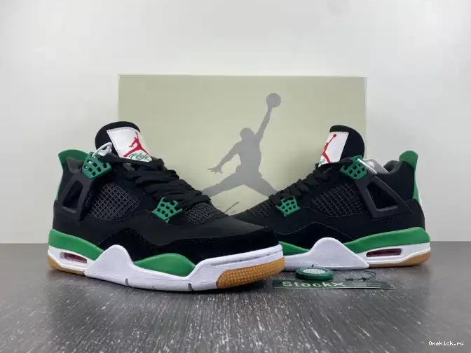 One Kick 4 DR5415-030 Retro SB Jordan 0628